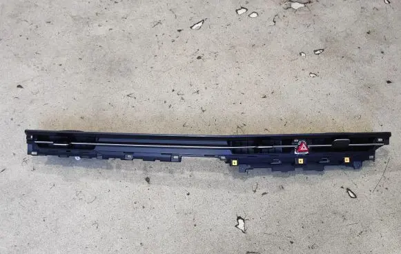 KIA EV6 Dash center air vent grill 97401CV900