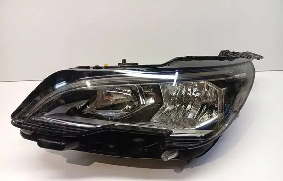 Peugeot 3008 II Headlight/headlamp 9810478180 90056582