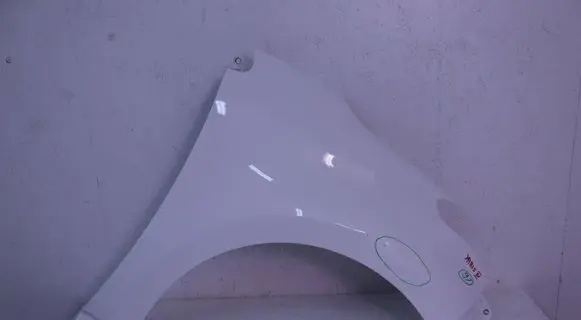 Toyota Yaris XP210 Fender BLOTNIKYARISIV