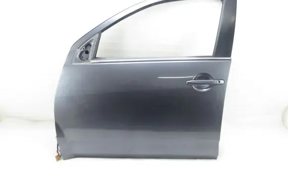 Citroen C-Crosser Front door 