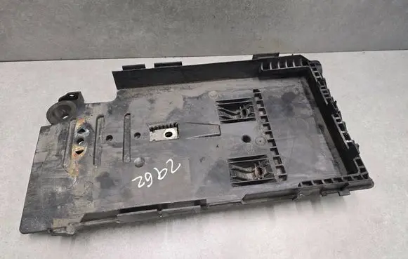 Ford Mondeo MK IV Battery tray 6G9110723A