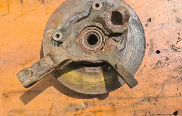 Renault Trafic II (X83) Front wheel hub 7701205692 7700561367 7700301615