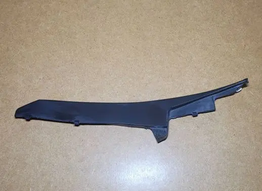 Toyota Corolla Verso AR10 Fender end trim 53824-0F010