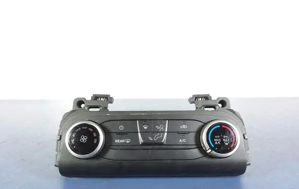 Ford Focus Climate control unit JX7T19980AD