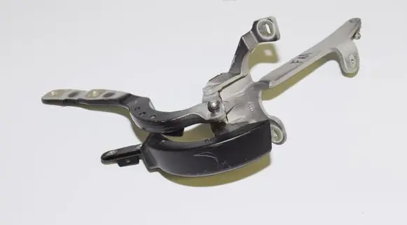 BMW 5 F10 F11 Tailgate/trunk/boot hinge 7206640