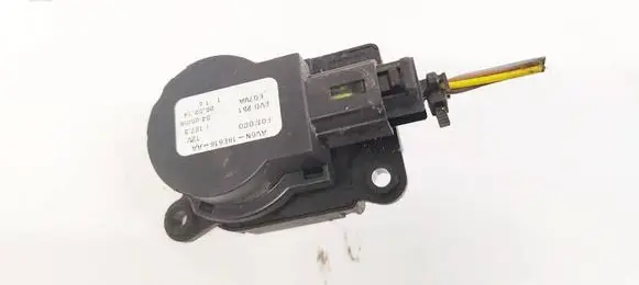 Ford C-MAX II Air flap motor/actuator AV6N19E616AA AV6N-19E616-AA