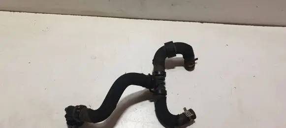 Coolant pipe/hose