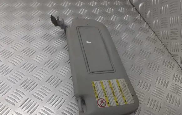 Mazda 6 Sun visor clip/hook/bracket 