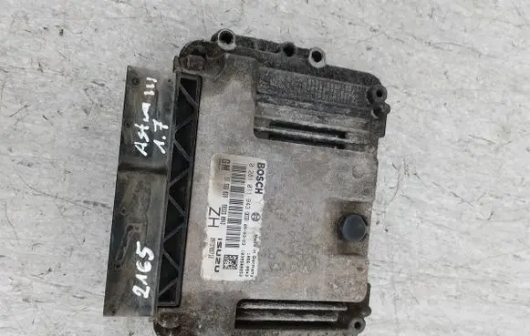 Opel Astra H Engine control unit/module ECU 555568290281011943