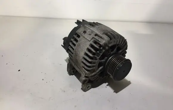 Skoda Octavia Mk2 (1Z) Generator/alternator