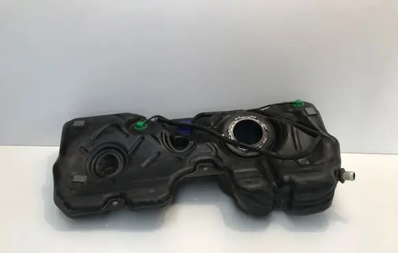 BMW 1 F40 Fuel tank 7465135 4294982