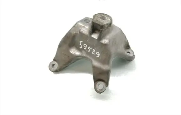 Audi A5 Engine mounting bracket 8W0199307L