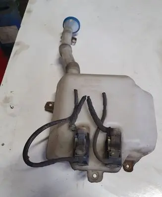 Honda Accord Windshield washer fluid reservoir/tank