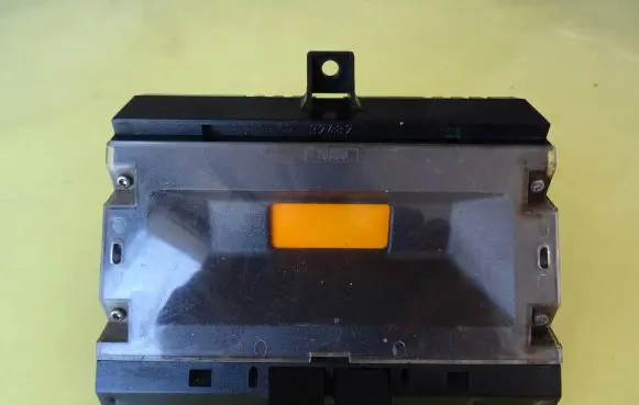 Renault Laguna I Screen/display/small screen 7700822080