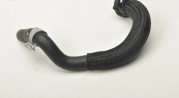 Volvo V60 Engine coolant pipe/hose 