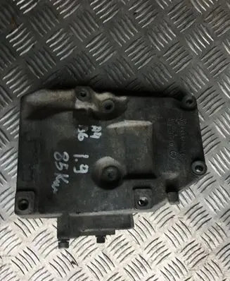 Audi A4 S4 B6 8E 8H A/C compressor mount bracket 038260885C 038260885