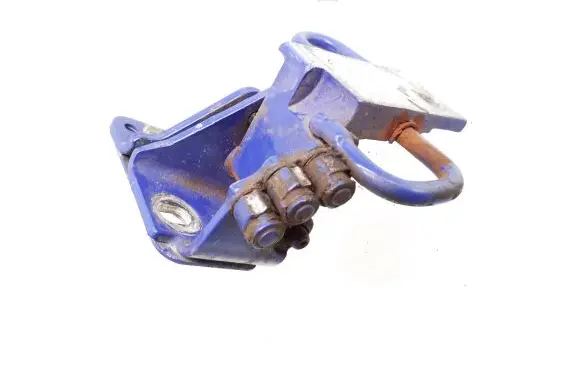 Volkswagen Caddy Front door lower hinge 1T0831411C