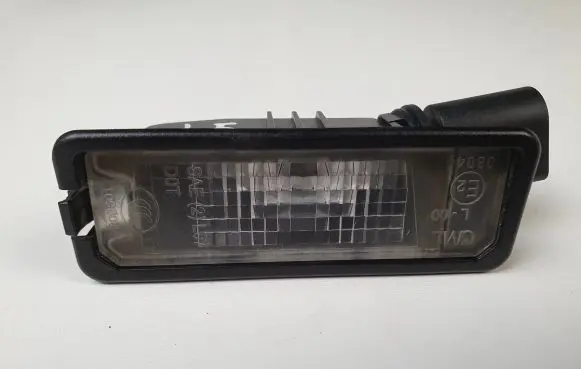 Volkswagen Golf VII Number plate light 1K8943021