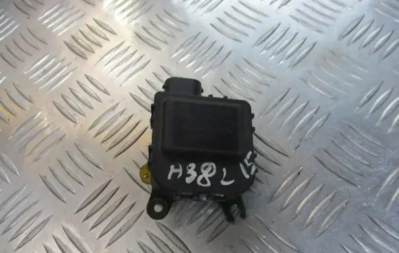 Audi A3 S3 8L Central body control module 0132801214