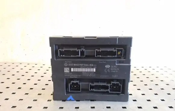 Audi Q5 SQ5 Comfort/convenience module 8K0907064AQ