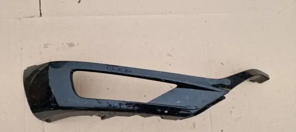 Volvo XC90 Front bumper splitter molding 31383801