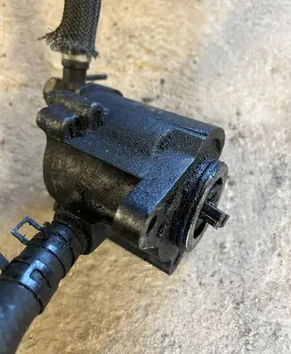Toyota Avensis T220 Vacuum pump 2930027010 293002701