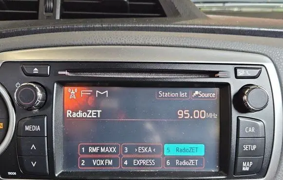 Toyota Yaris Radio/CD/DVD/GPS head unit 86140-0D010 IMPRK1470980