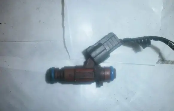 Nissan Almera N16 Fuel injector 0280155940