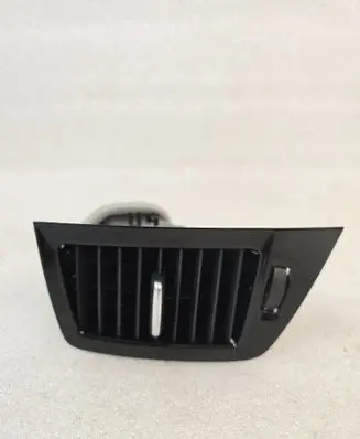 Volvo XC90 Dash center air vent grill 32277962