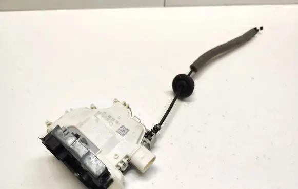 Audi Q5 SQ5 Front door lock 4G0839016F
