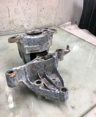 Nissan Qashqai J12 Engine mount bracket 112326ub0a