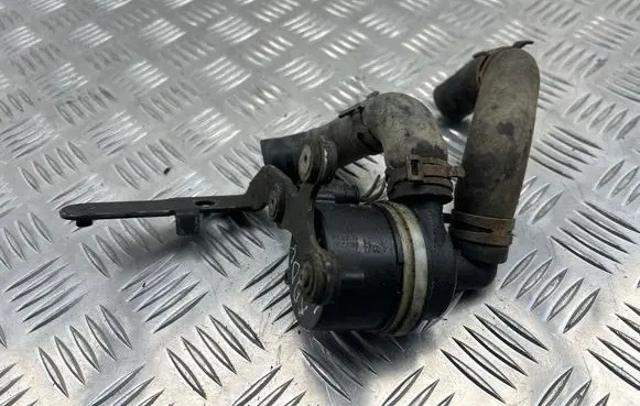Volkswagen Caddy Electric auxiliary coolant/water pump