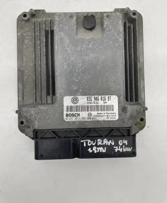 Volkswagen Touran I Engine control unit/module 03G906016BT 1039S04447 0281011761