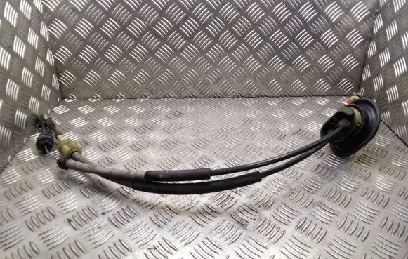 Peugeot 307 Gear shift cable linkage TFX214
