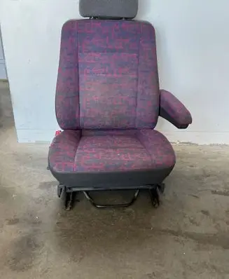 Mercedes-Benz Vito Viano W638 Front driver seat 