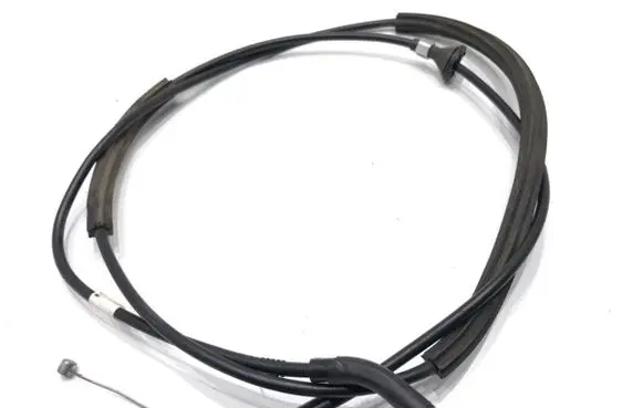 Ford Fiesta Engine bonnet/hood lock release cable 