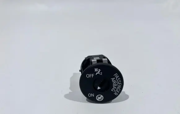BMW 1 F40 Passenger airbag on/off switch 9483731