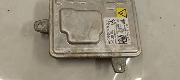 Mercedes-Benz CLA C117 X117 W117 Headlight ballast module Xenon A2229003300