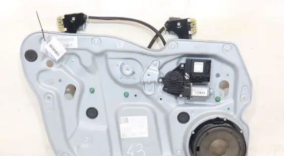 Volkswagen Touran I Front window lifting mechanism without motor 1T0959701M