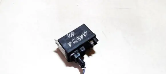 Fiat Doblo Glow plug pre-heat relay 0281003015
