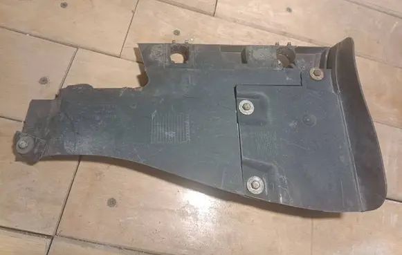 BMW 1 E82 E88 Rear mudguard 7117637 PATX20