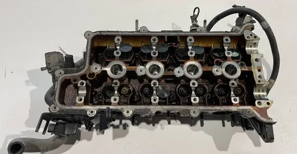 KIA Sportage Engine head 221112B702