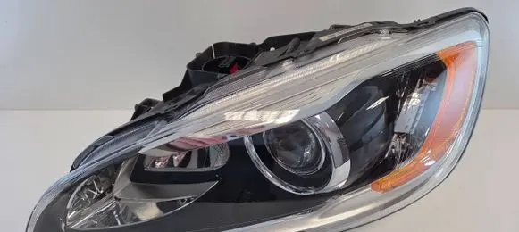 Volvo S60 Headlight/headlamp
