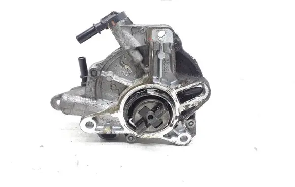 Ford Kuga I Vacuum pump 9673836180