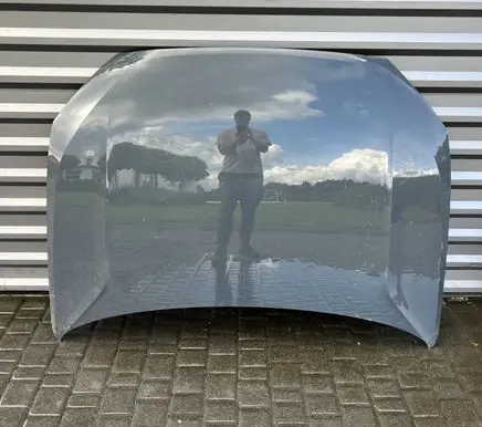 Audi Q2 - Engine bonnet/hood