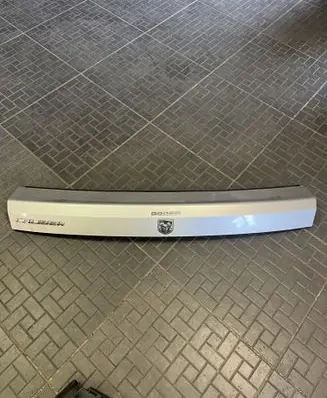 Dodge Caliber Trunk door license plate light bar 0ZG79WS2AH 809323AB 0ZG86TRM