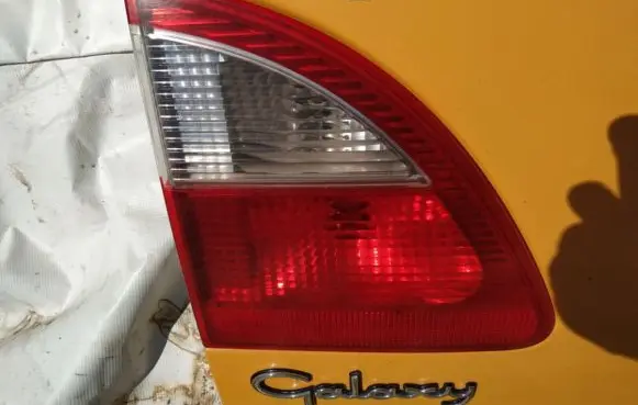 Ford Galaxy Tailgate rear/tail lights