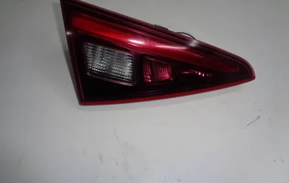 Alfa Romeo Giulia Tailgate rear/tail lights 20700107 00505523850