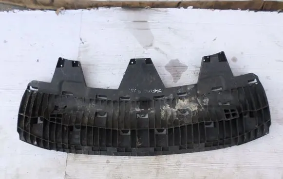 Opel Zafira B Front bumper skid plate/under tray 325769024