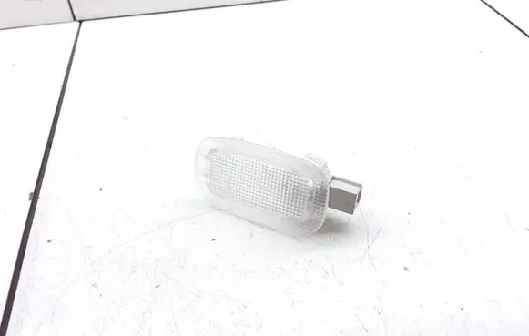 Mercedes-Benz CLS C218 X218 Front seat light A2218200401